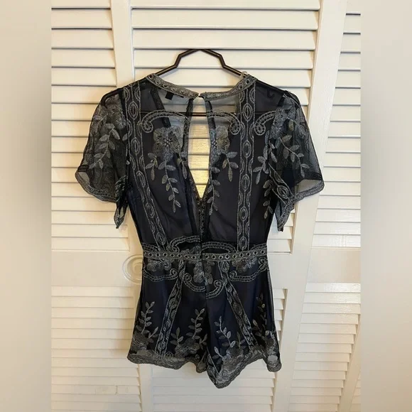 Haute Monde Romper - Picture 8 of 10